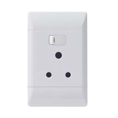 CBI Single Switched Socket Outlet - Vertical (4×2, White)