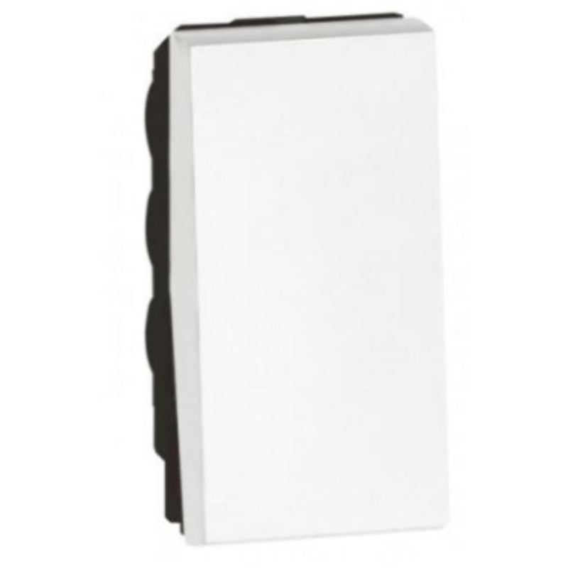 Legrand Arteor Intermediate Switch - 1 Module, 10A - White