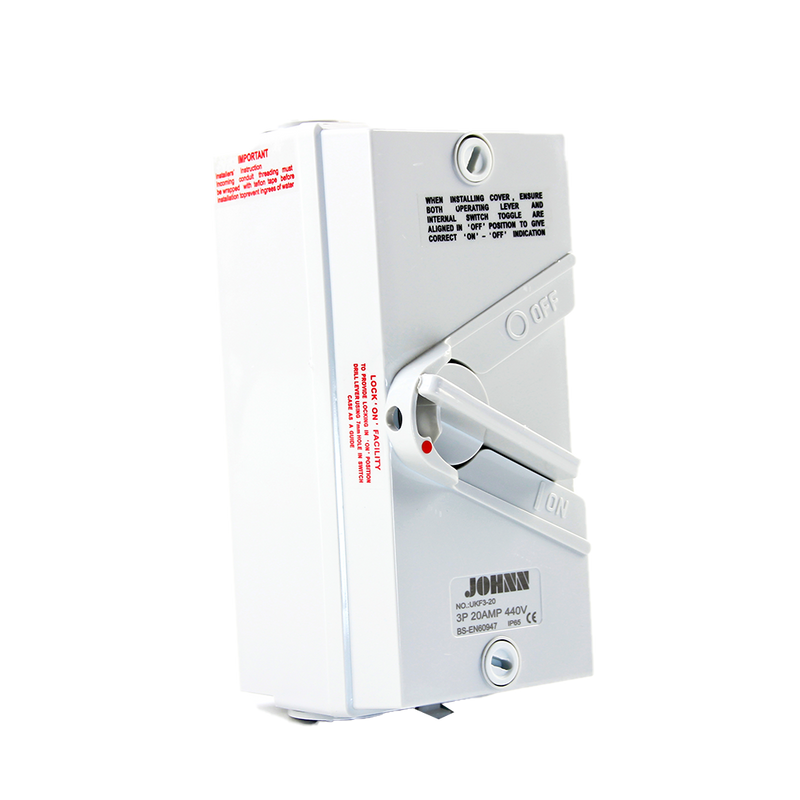 Chint Johnn Enclosed Weatherproof Isolator 4P 35A/440V