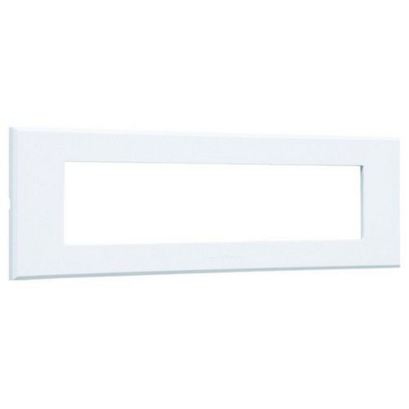 VETi 3 AURA - Nine Module Omni Cluster Cover Plate - White
