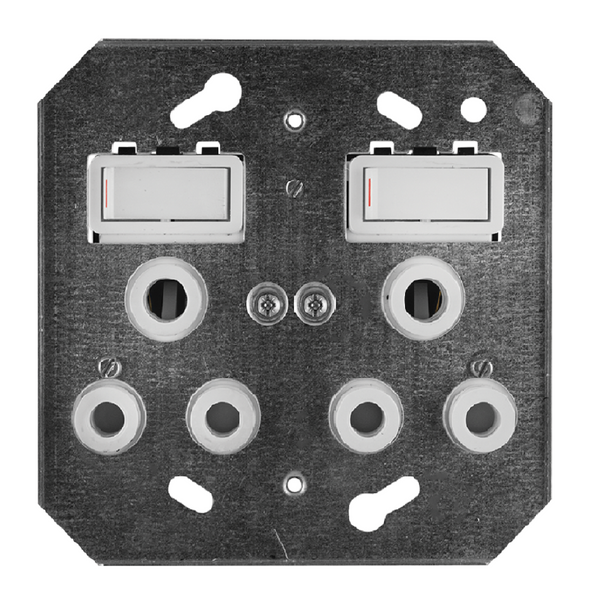 Crabtree Classic Double SSO 2×16A RSA - 4×4, White